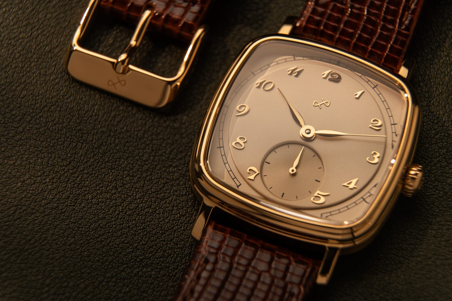 1954 Amalfi Mechanical, Gold / Off White