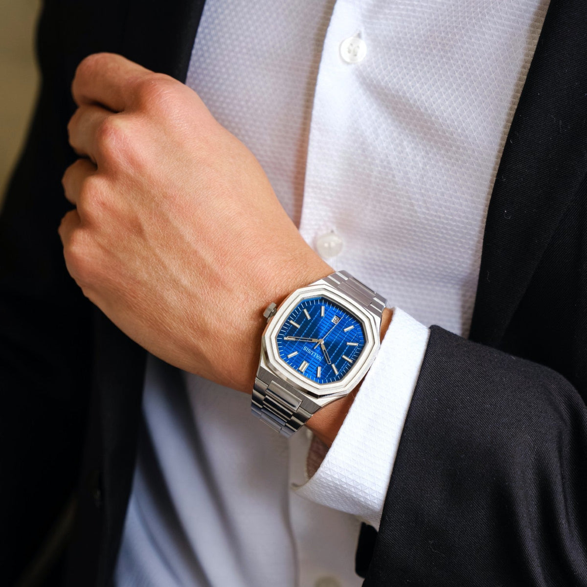 VOLT BLUE