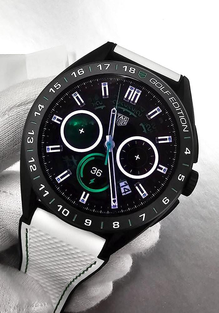 TAG Heuer Connected Calibre E4 Golf Edition 45 mm Titanium Smartwatch